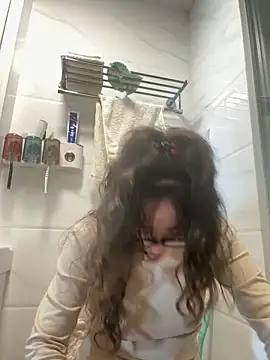 aa520uv online show from March 7, 2:52 am