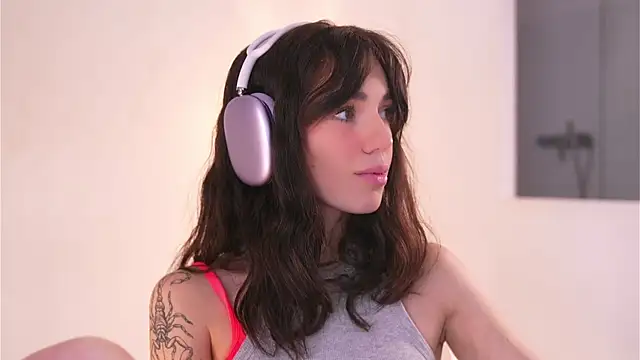 mystica  online show from October 7, 9:17 am