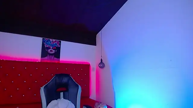 kriss sweetboobs10 online show from May 14, 2:35 pm