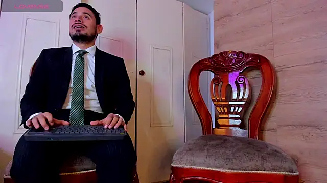 pleasurecompany3 online show from March 12, 9:13 pm