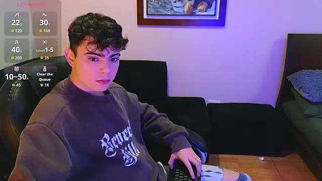 lukeboyce33 online show from January 8, 12:24 am