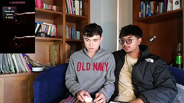 lukeboyce33 online show from May 29, 7:34 pm