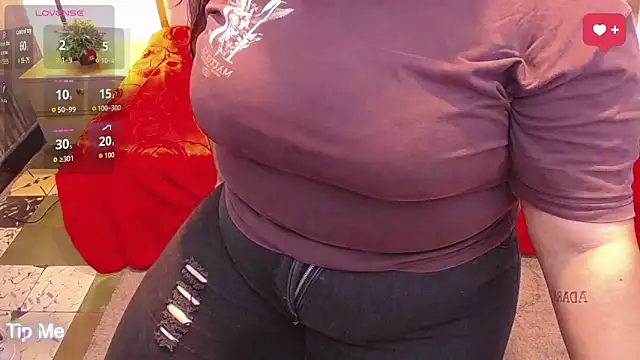 Snapshot of ailyn_maury chatting on March 31, 1:29 am ailyn maury online show from March 31, 1:29 am