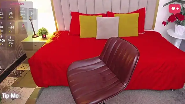 Snapshot of ailyn_maury chatting on April 1, 1:23 pm ailyn maury online show from April 1, 1:23 pm