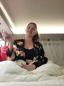 Amesthyst destiny online show from March 25, 8:26 pm