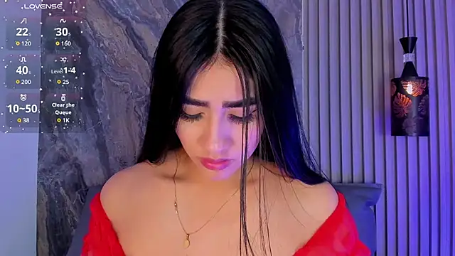 Snapshot of MiaScott5 chatting on September 18, 3:30 am MiaScott5 online show from September 18, 3:30 am