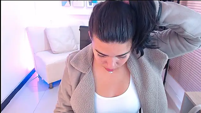 Snapshot of dangel_noir6 chatting on January 13, 10:53 am dangel noir6 online show from January 13, 10:53 am