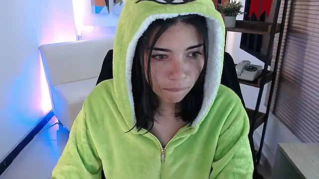 Snapshot of dangel_noir6 chatting on February 14, 11:29 am dangel noir6 online show from February 14, 11:29 am