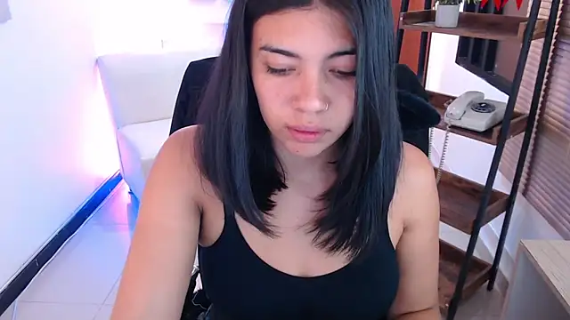 Snapshot of dangel_noir6 chatting on February 27, 12:27 pm dangel noir6 online show from February 27, 12:27 pm