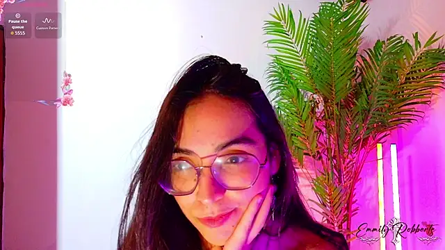 Emmi Roberts online show from February 4, 3:23 am