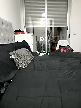 Alyssa 76 online show from December 18, 6:36 pm