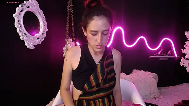 Hairydoll  online show from March 21, 2:18 am