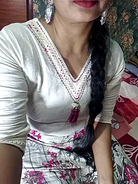 Snapshot of Shalini_telugu09 chatting on March 7, 9:17 am Shalini telugu09 online show from March 7, 9:17 am