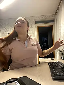 sophikinley online show from March 5, 1:34 am