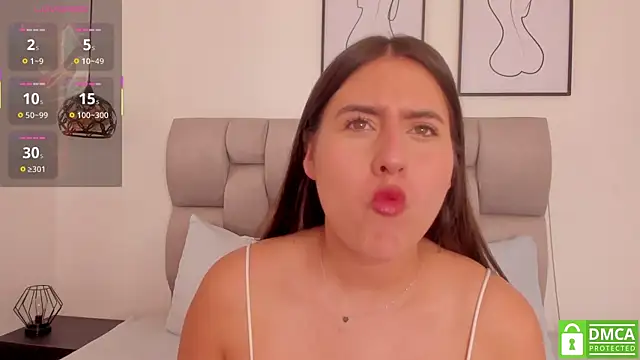 Hanna Evans   online show from March 31, 1:00 pm