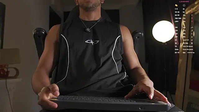 Colstorw  online show from July 8, 9:58 am