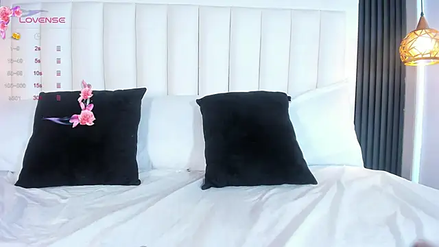 MartinaGracex online show from September 24, 11:19 pm