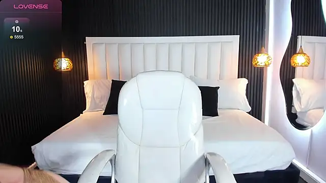 MartinaGracex online show from November 22, 11:15 pm