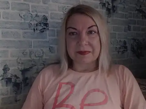 Lillia Ray online show from December 1, 11:59 am