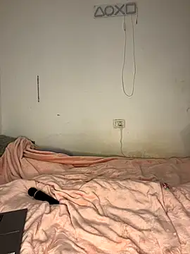 Snapshot of DarkVelvet chatting on September 21, 8:32 pm DarkVelvet online show from September 21, 8:32 pm