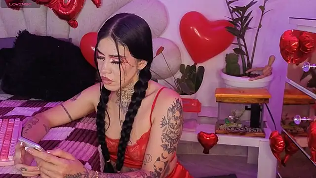 Snapshot of AnfisaLetyagho chatting on September 21, 12:56 am AnfisaLetyagho online show from September 21, 12:56 am