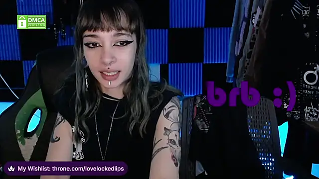 lovelockedlips online show from May 14, 1:45 am
