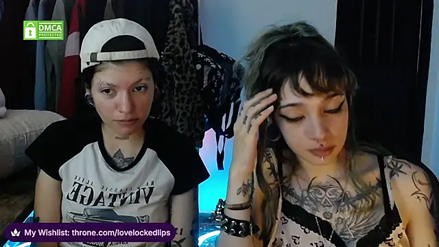 lovelockedlips online show from May 27, 3:20 pm