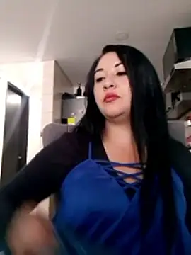 melisamoon  online show from April 7, 6:41 pm