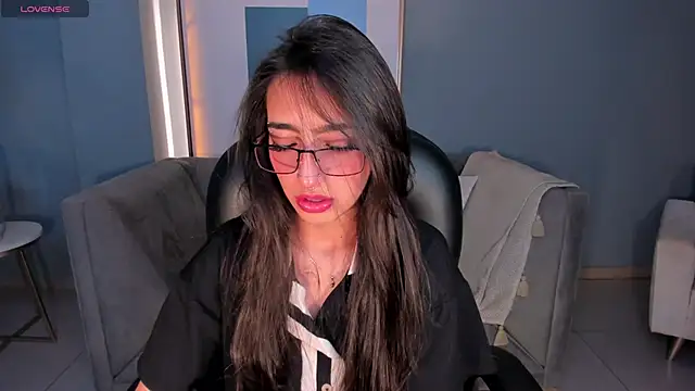 LarisaSmirnov online show from October 29, 4:26 am