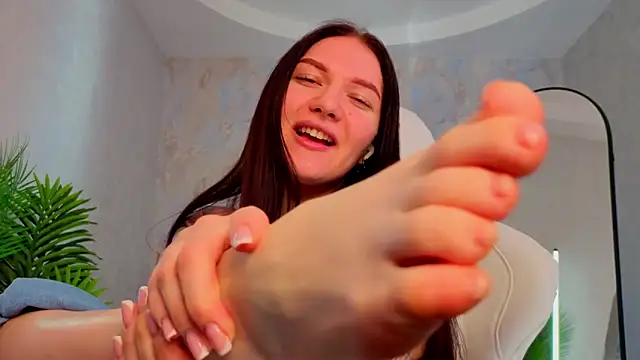 babyisperfect online show from April 2, 4:10 am