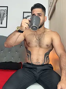 Maximiliano ford online show from October 8, 9:40 am