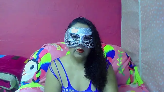 Snapshot of Pequitas_sexi chatting on October 5, 5:28 am Pequitas sexi online show from October 5, 5:28 am