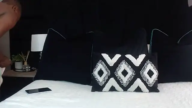 Snapshot of sexdevolxx chatting on October 30, 7:54 am sexdevolxx online show from October 30, 7:54 am