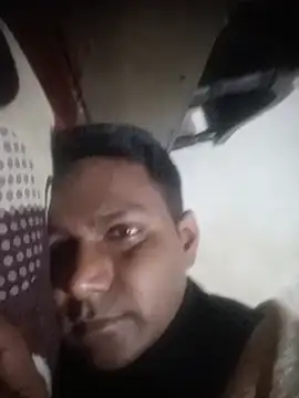 Snapshot of vikesh05 chatting on February 24, 6:50 pm vikesh05 online show from February 24, 6:50 pm