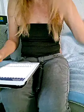 naturliebe online show from March 25, 8:31 am