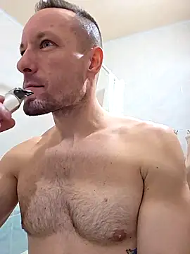 Snapshot of Masya_MaxUA chatting on March 16, 11:16 am Masya MaxUA online show from March 16, 11:16 am