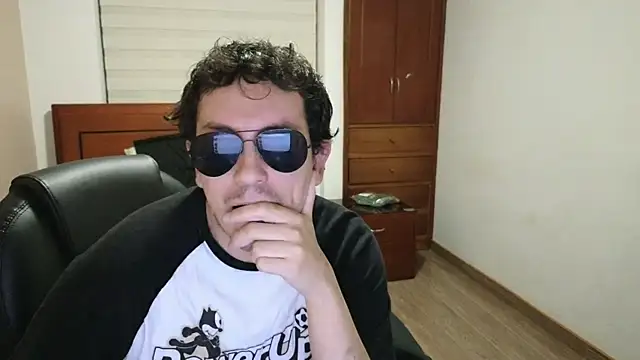 hardaftercum online show from March 18, 7:19 am