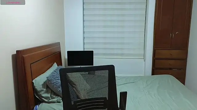 hardaftercum online show from October 11, 10:30 pm