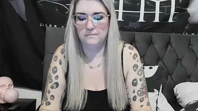 Sizzling Indie36 online show from December 16, 10:48 pm