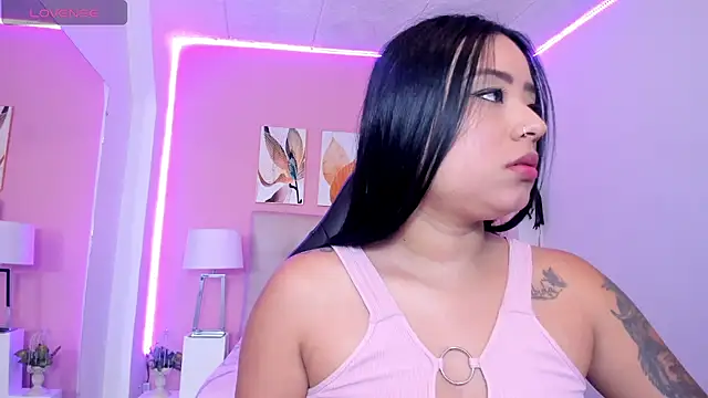 Molly h0t online show from April 15, 1:51 pm