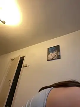 Snapshot of Natasha_Cameron22 chatting on November 13, 10:08 pm Natasha Cameron22 online show from November 13, 10:08 pm