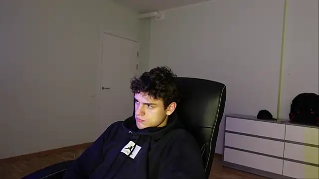 Brad Holloway online show from October 25, 7:30 pm