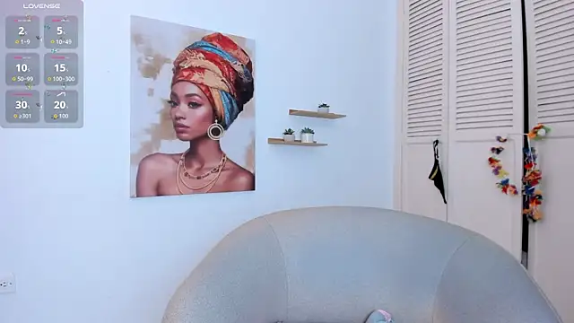 Layla arabelle online show from November 13, 7:57 pm