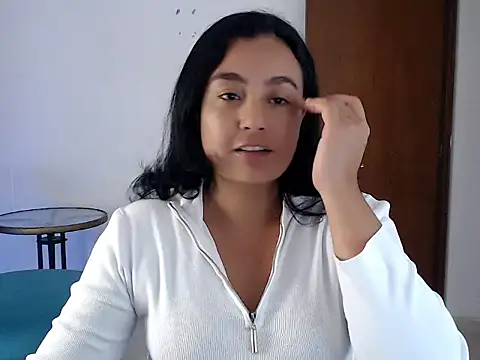 Snapshot of Themagicpotion chatting on April 8, 2:50 pm Themagicpotion online show from April 8, 2:50 pm