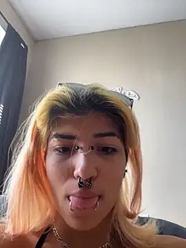 Snapshot of Harley_cams chatting on October 30, 2:40 pm Harley cams online show from October 30, 2:40 pm