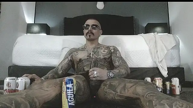 danilog515 online show from November 12, 7:20 am