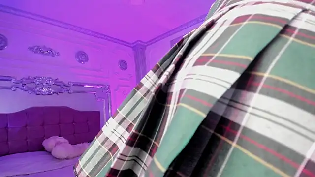 KatianPierce online show from September 17, 7:48 pm