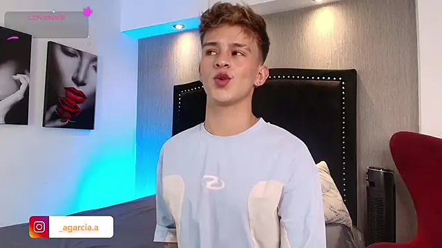 LiamWildx20 online show from February 3, 4:10 am