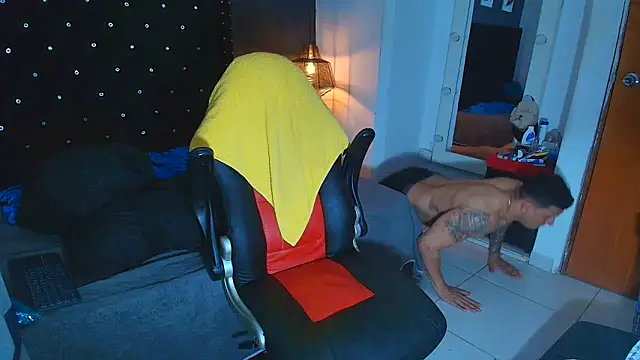 ethan dalton  online show from November 29, 3:53 am