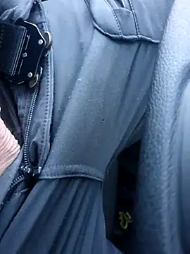 Maurzioxh online show from February 10, 6:39 am